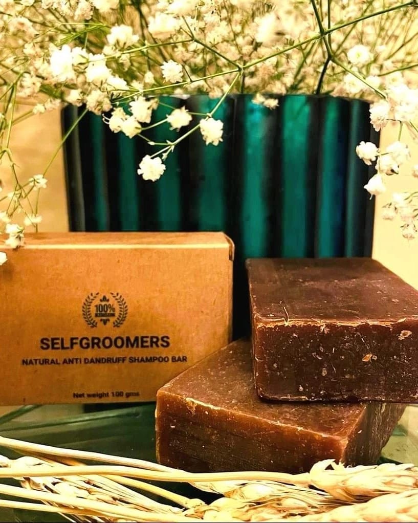 SELFGROOMERS NATURAL ANTI DANDRUFF SHAMPOO BAR